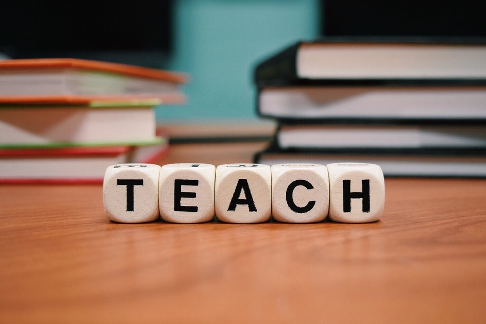Blocks that spell out teach