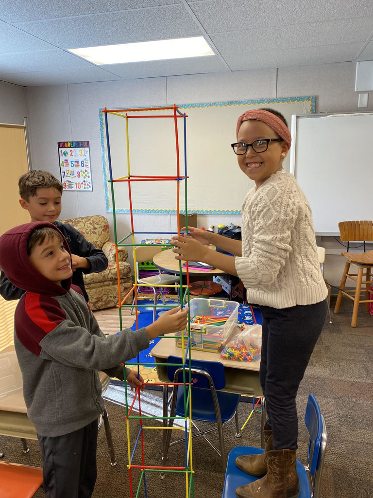 Ms. Ransom's students building a tower!