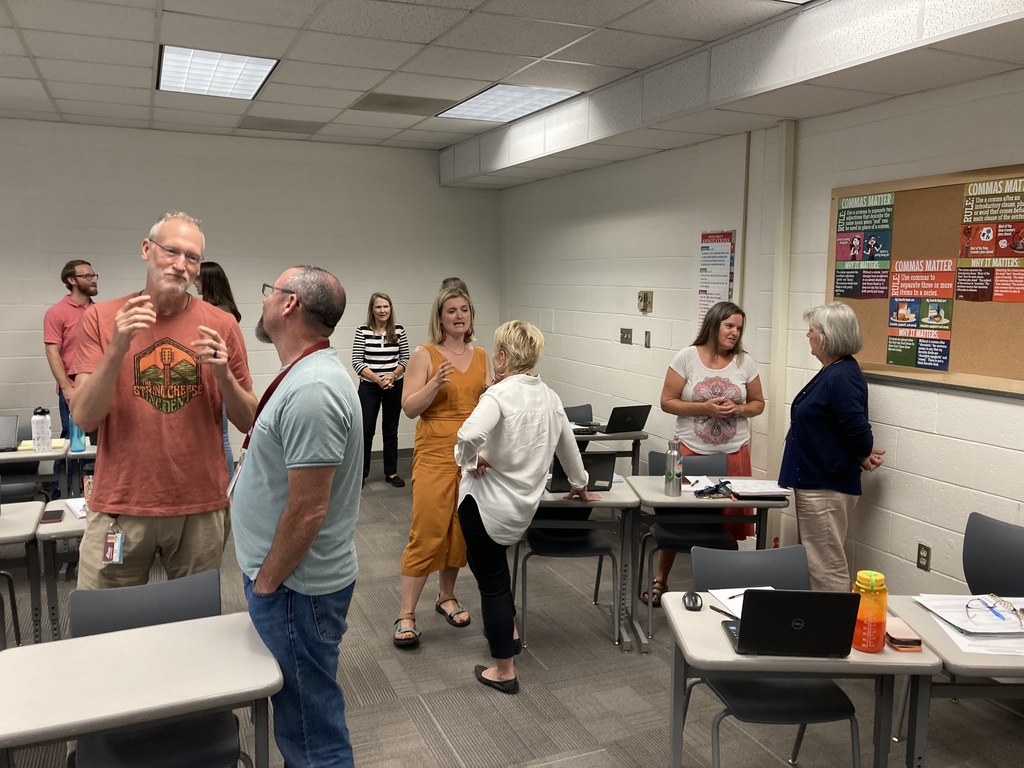 Teachers talking 4