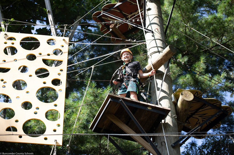 Students on the ropes course.